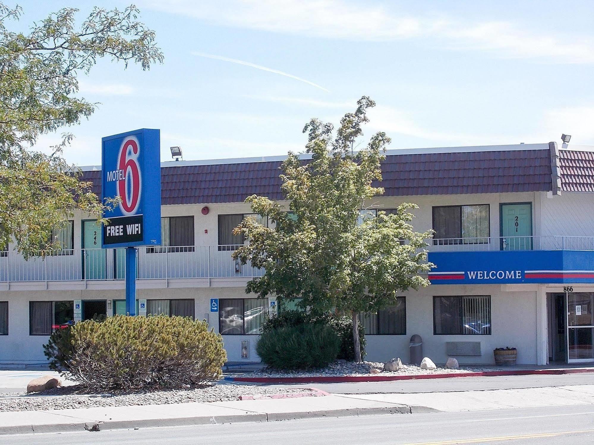 Motel 6-Reno, Nv - Livestock Events Center Eksteriør billede